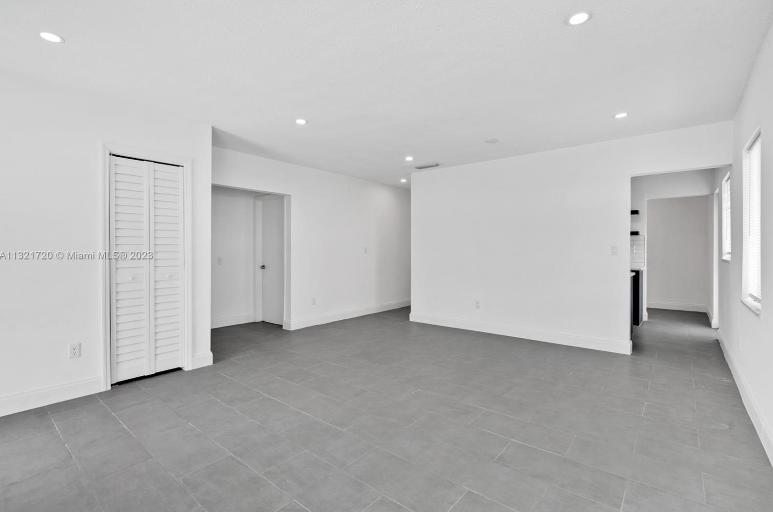 1241 Nw 25th St #1241, Miami, FL 33142