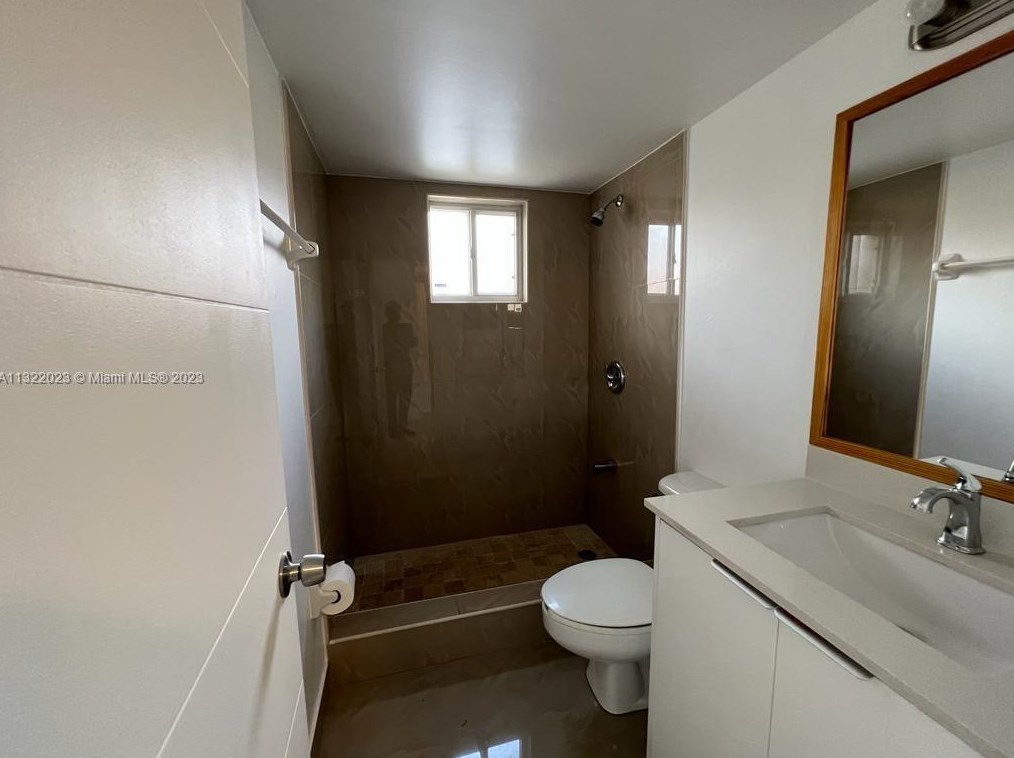 3375 W 76th St #146, Hialeah, FL 33018