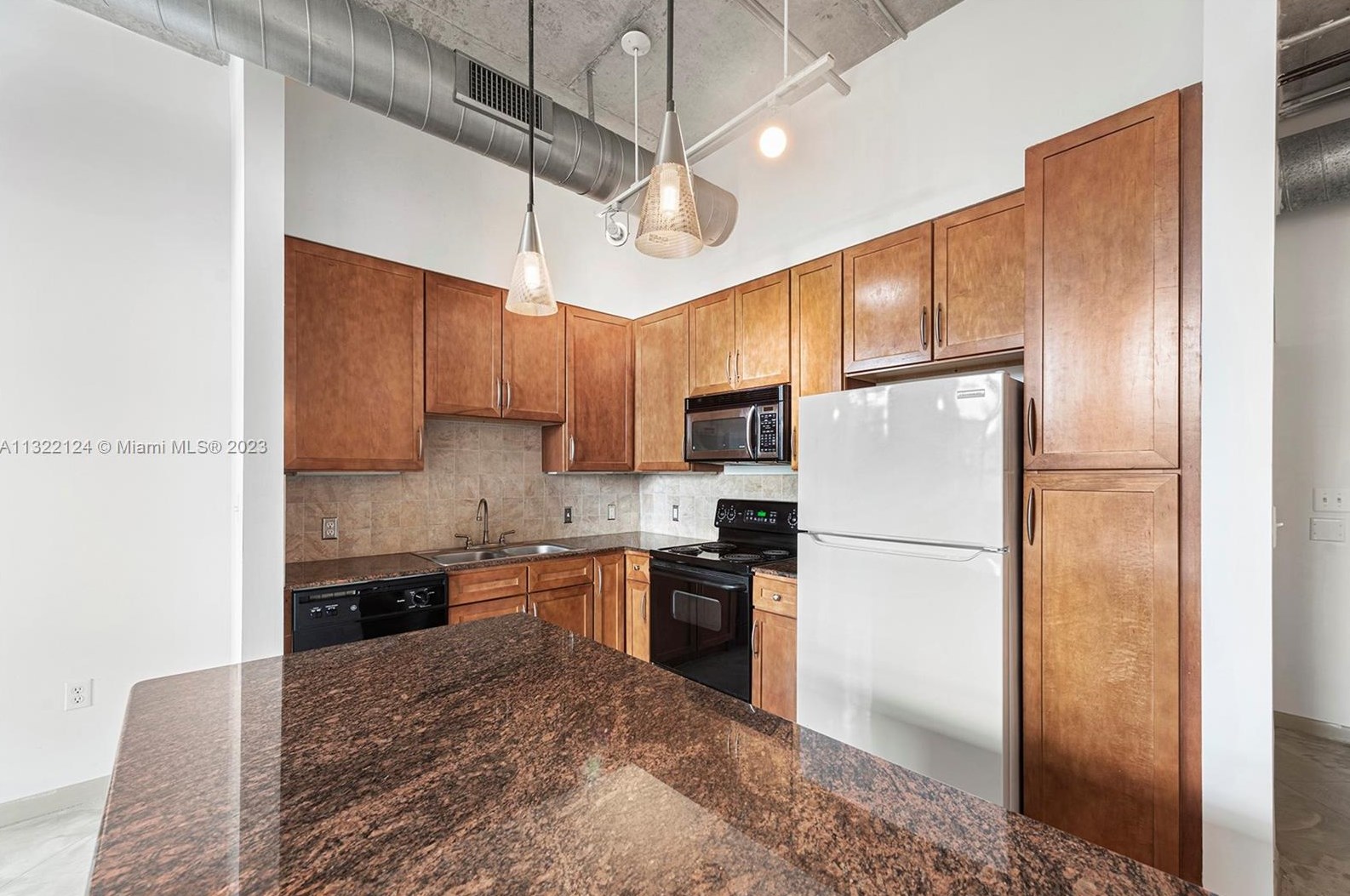 2001 Biscayne Blvd #2211, Miami, FL 33137