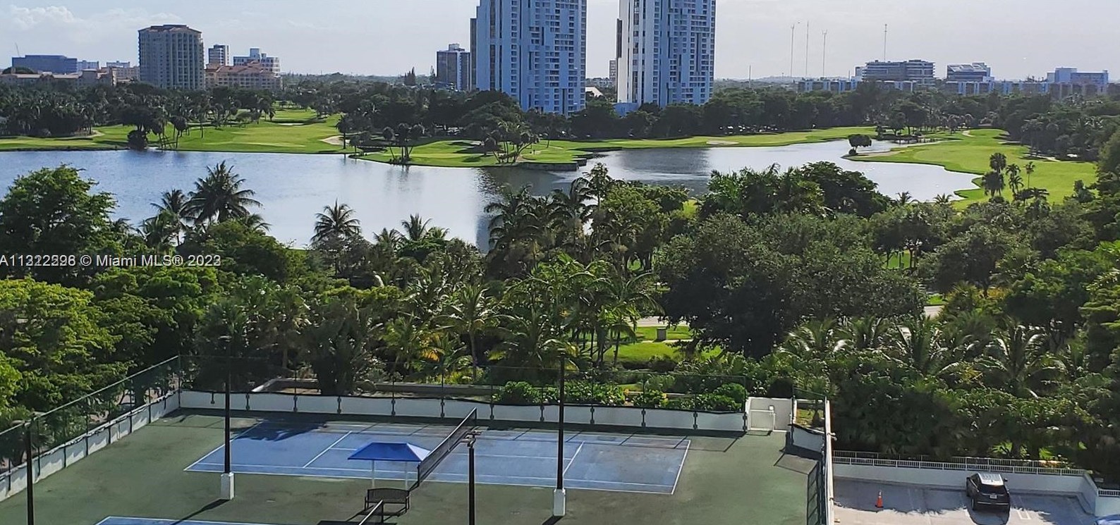 20201 E Country Club Dr Apt 909, Miami, FL 33180