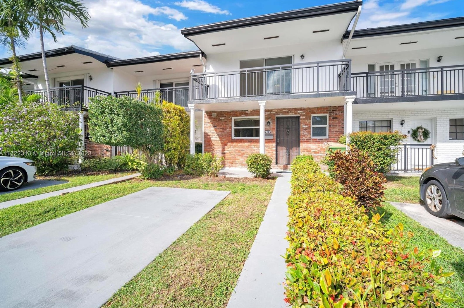 2205 122nd St, Miami, FL 33167-1927