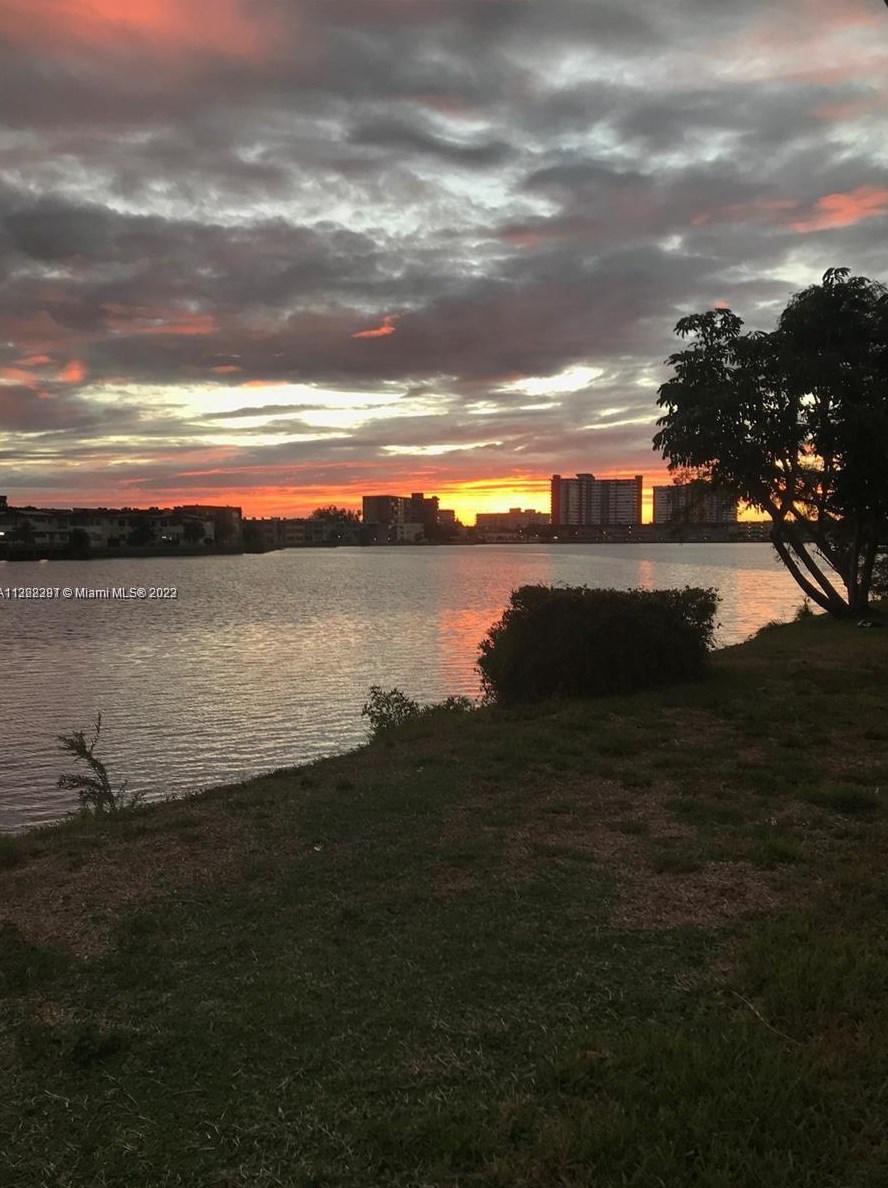 1750 191st St, Miami FL  33056-3339 exterior