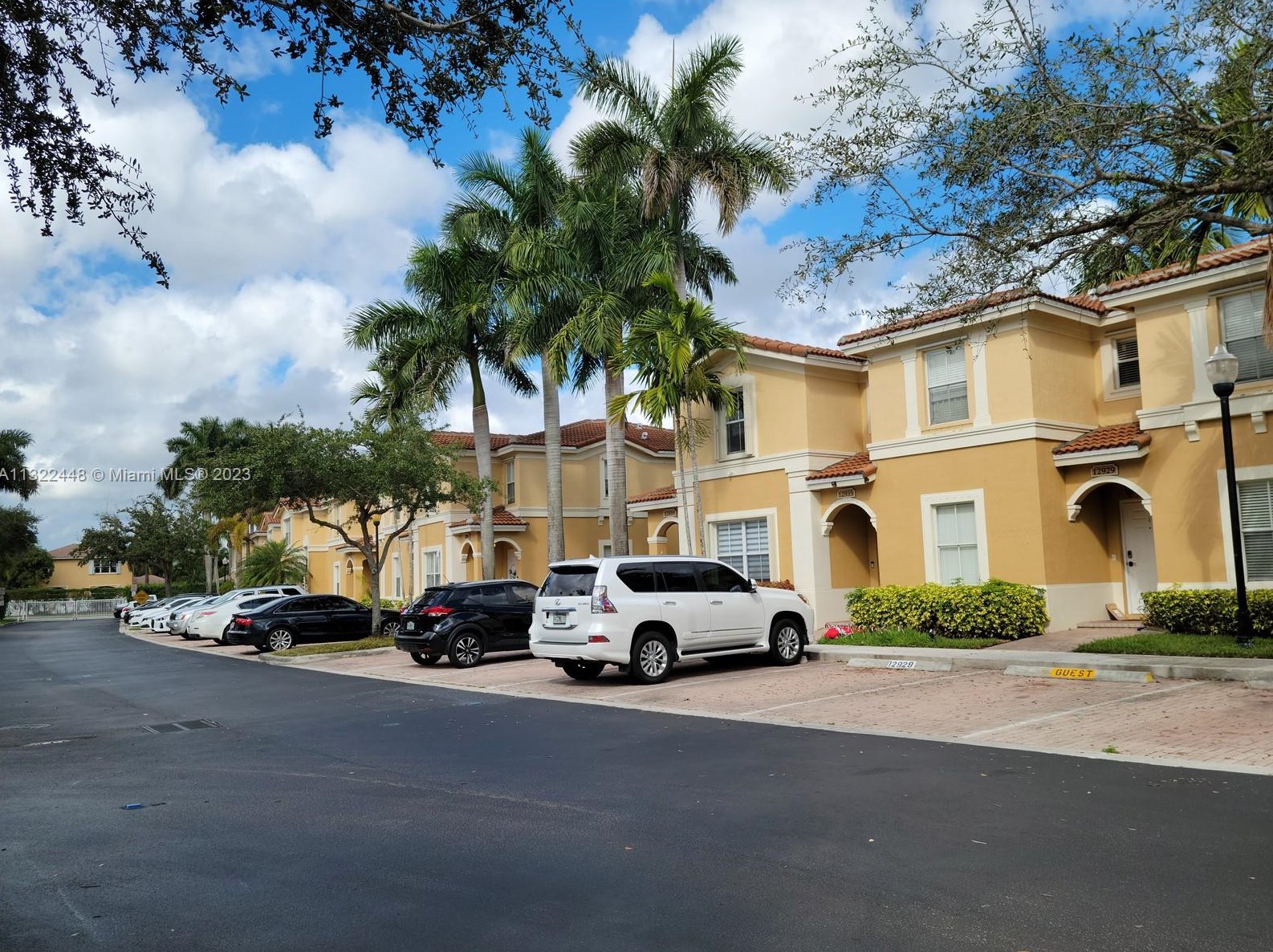 12926 Sw 30th St #139, Hollywood, FL