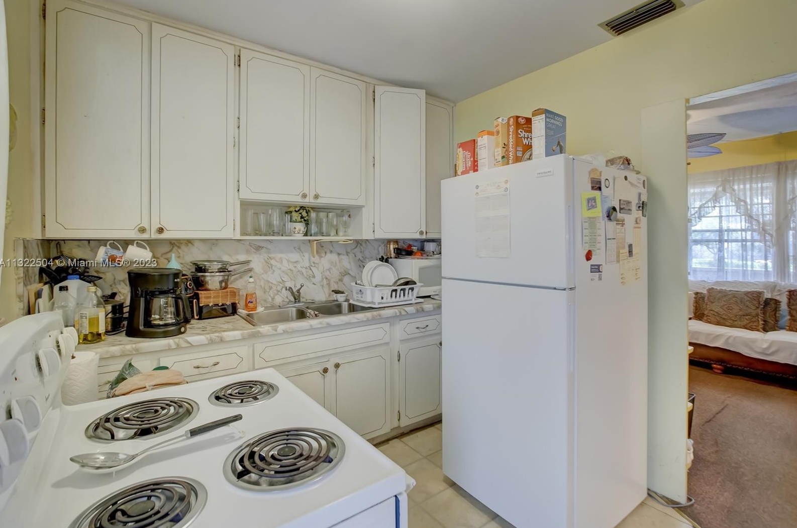 6405 Grant St, Hollywood FL  33024-5837 exterior