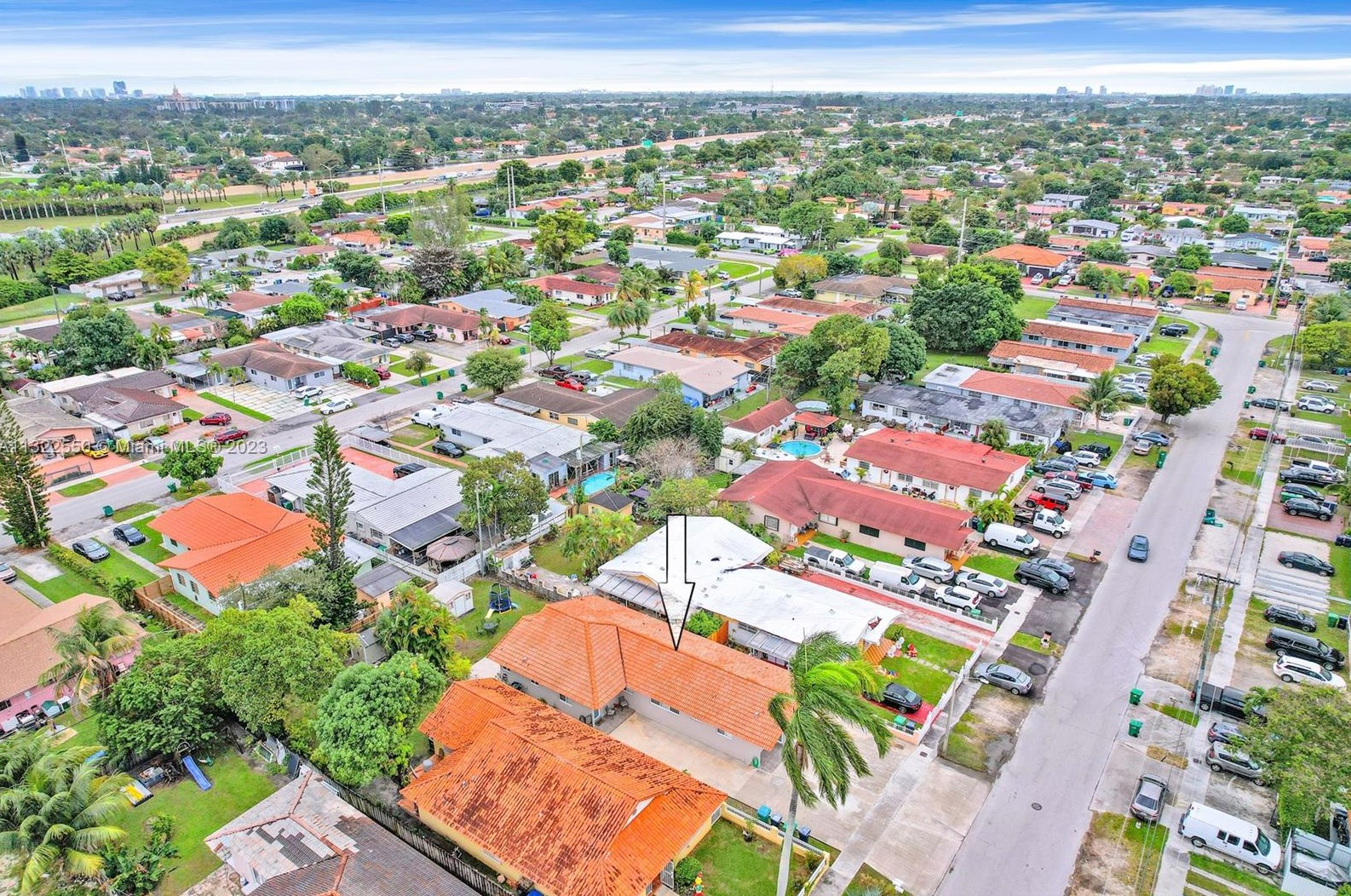 911 79th Ave, Miami FL  33144-4205 exterior