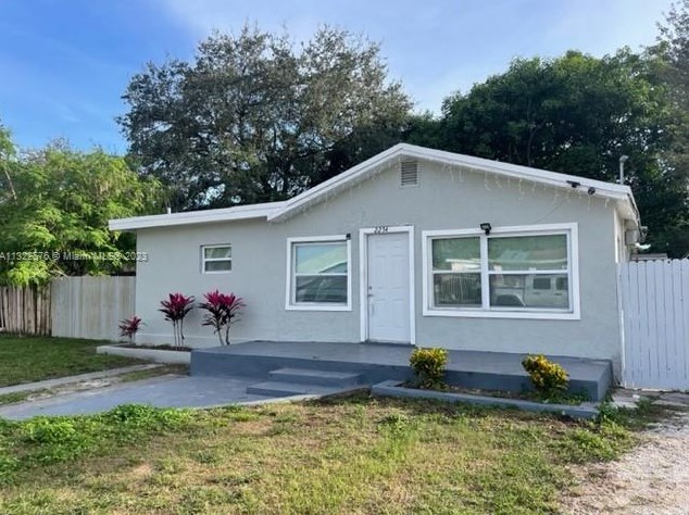 2254 Nw 102nd St #2254, Miami, FL 33147