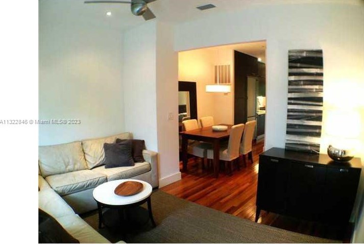 727 Jefferson Ave #3, Miami, FL 33139