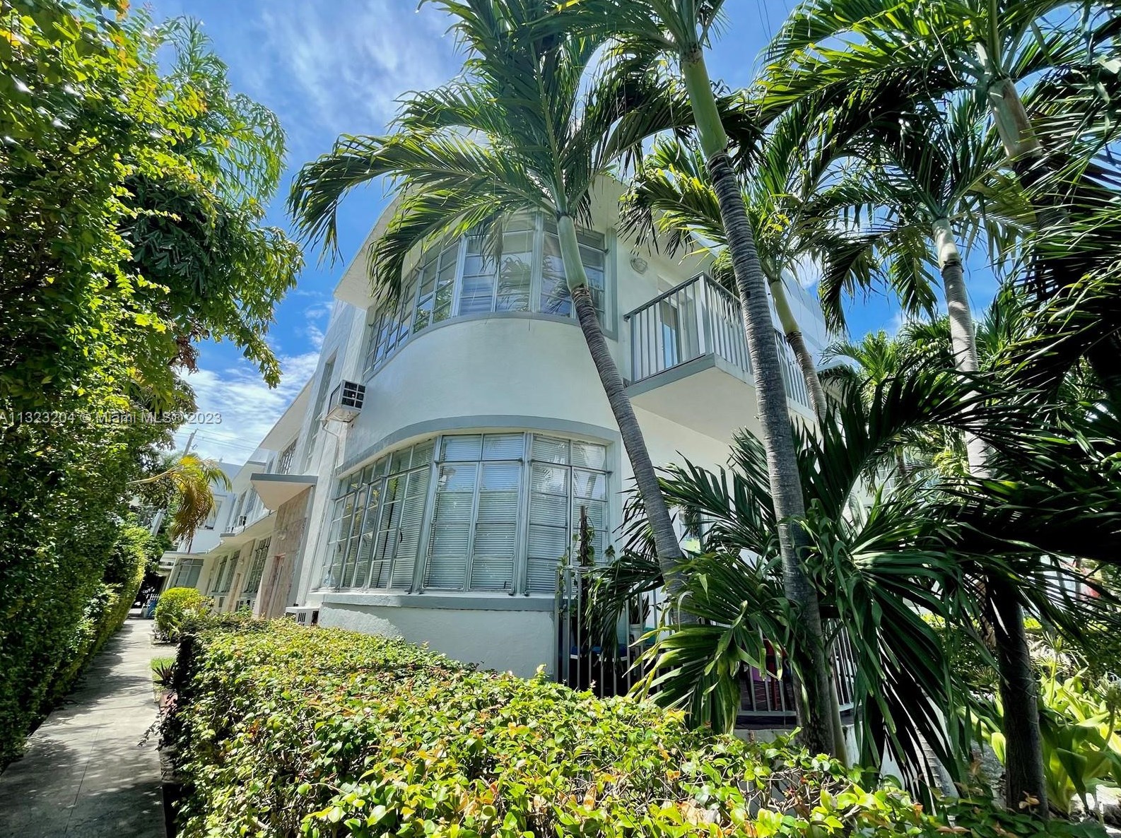 1132 Pennsylvania Ave, Miami, FL 33139-4515