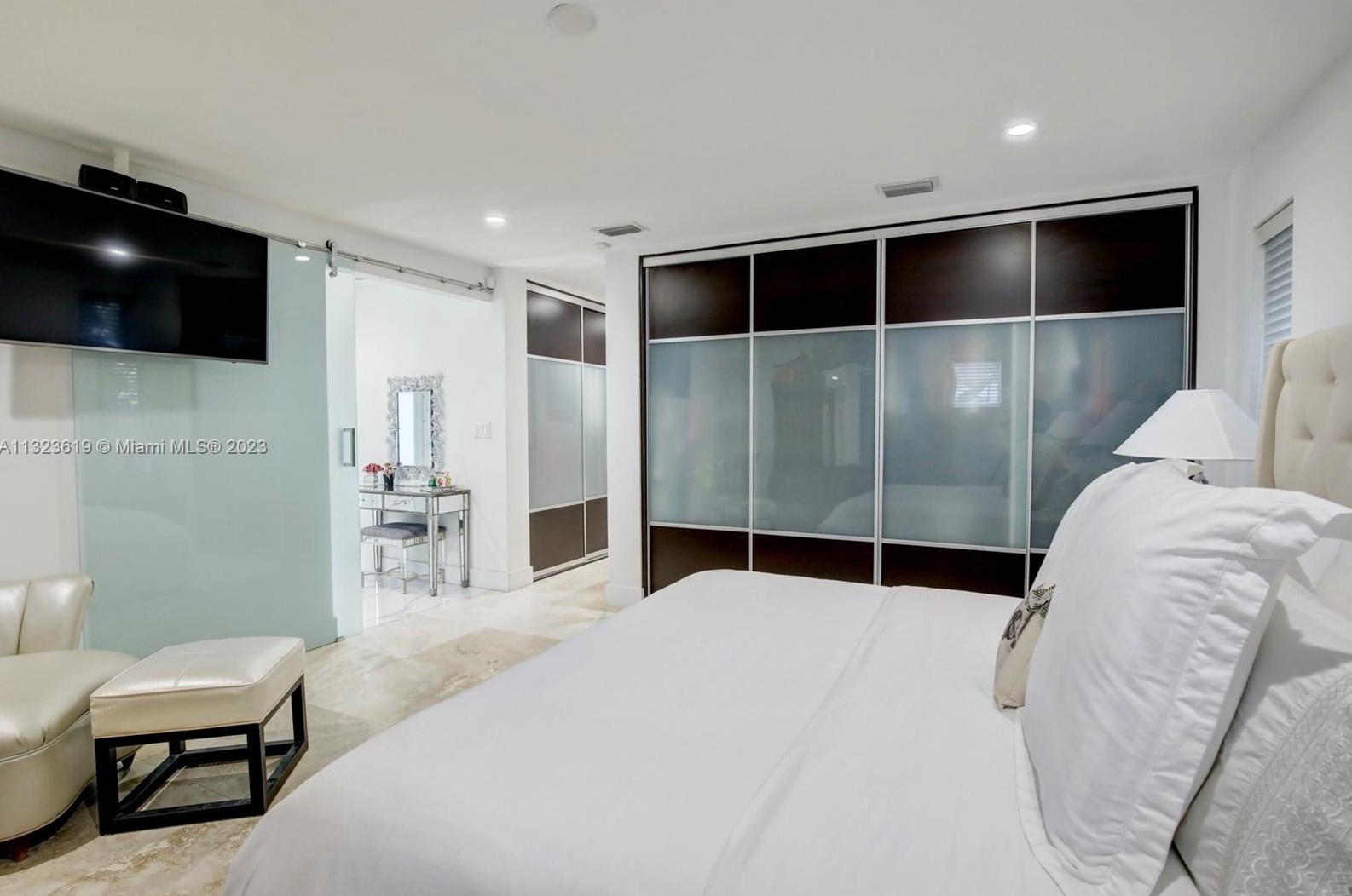 3010 77 Ct, Miami FL 33155-4393 exterior