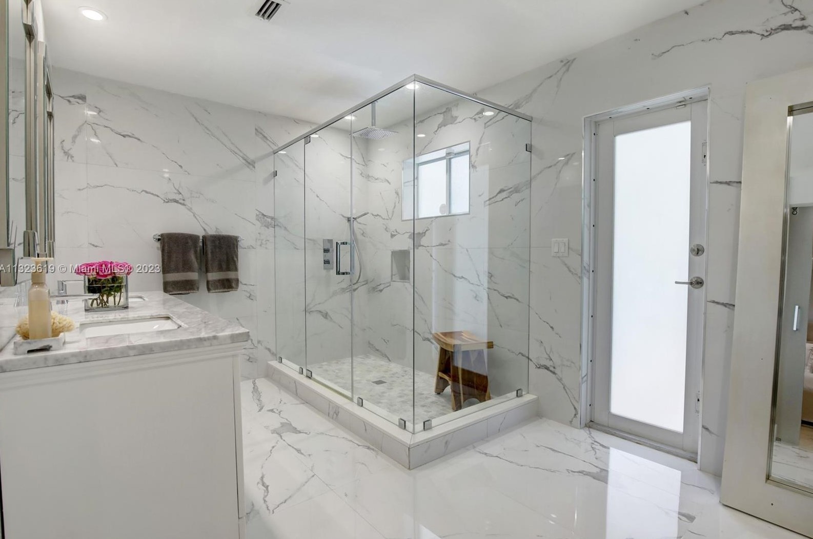 3010 77 Ct, Miami FL 33155-4393 exterior