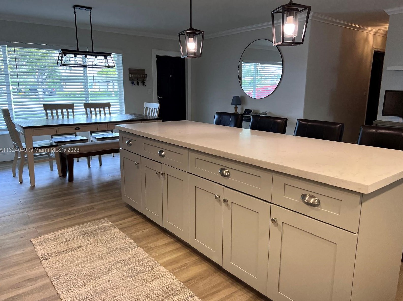 9470 Tiffany Dr, Miami FL  33157-7962 exterior