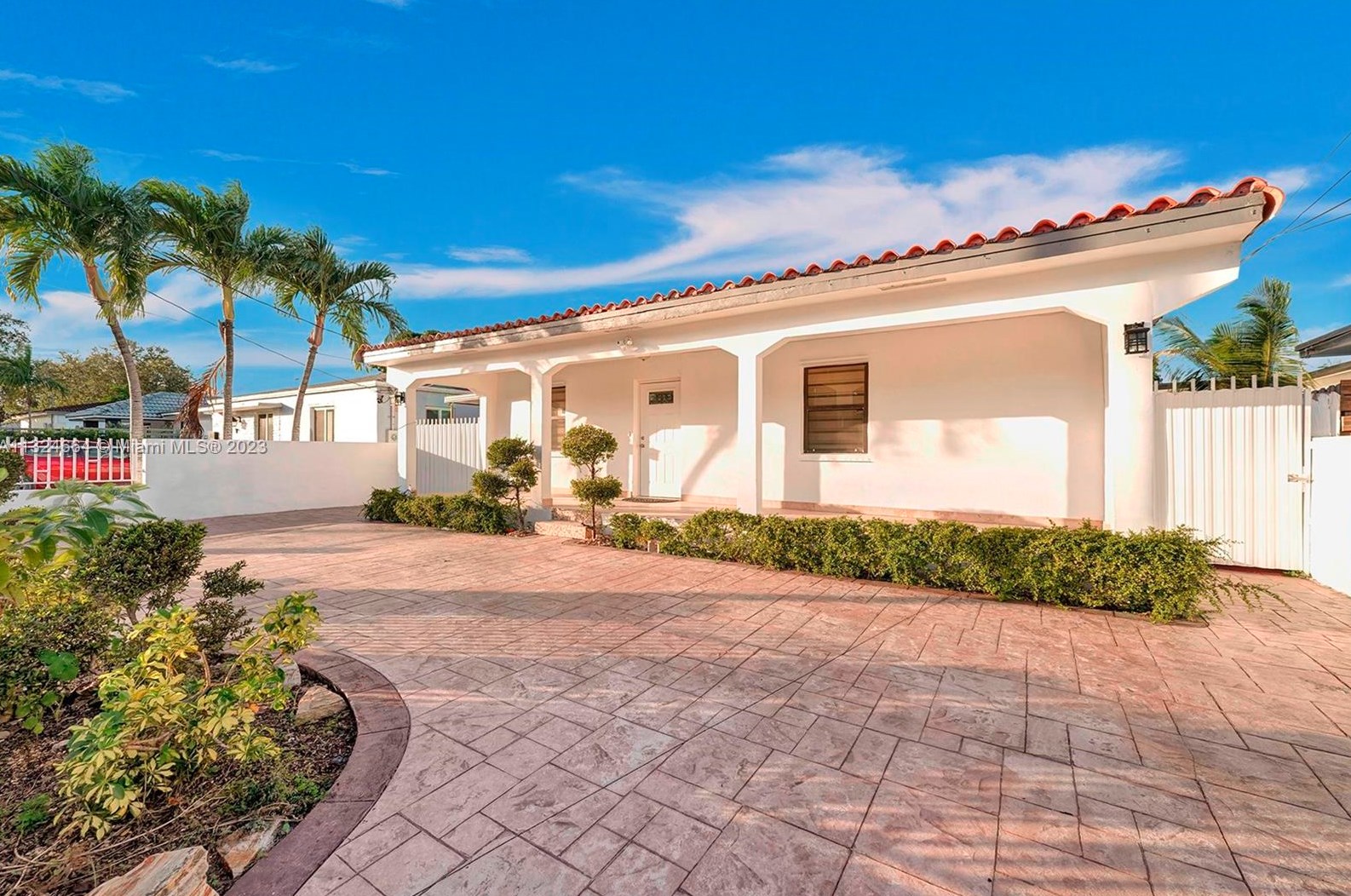 6515 Sw 6th St, Miami, FL 33144