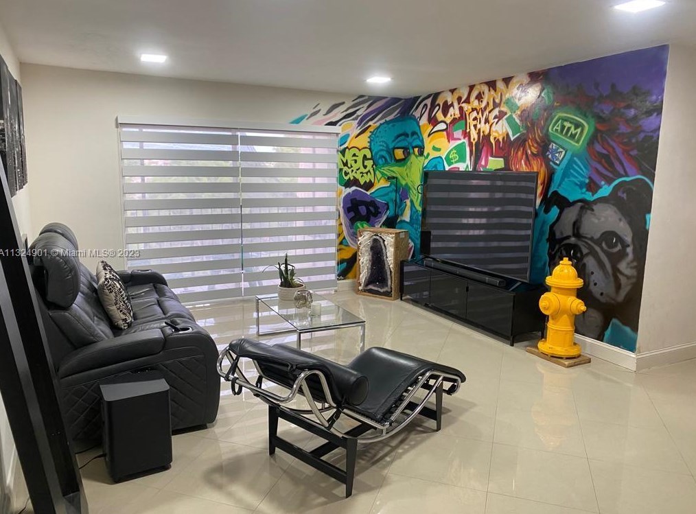13707 Kendale Lakes Cir #ph7, Miami, FL 33183