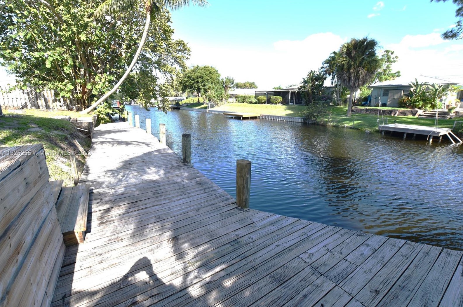 2550 12th St, Boynton Beach, FL 33426-7411