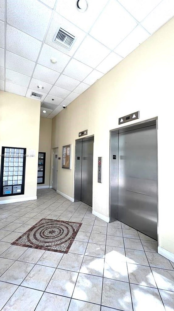 1200 Town Center Dr #403, Jupiter, FL 33458