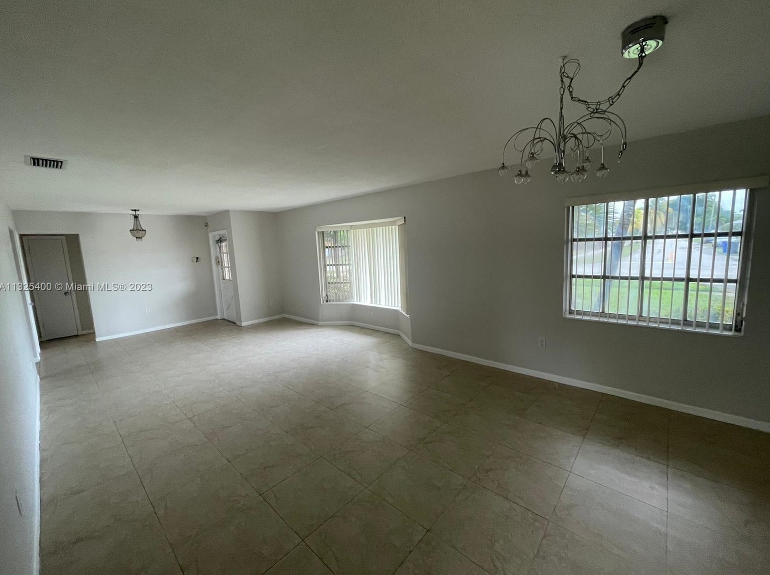 1116 76th Ave, Hollywood, FL 33024-5363