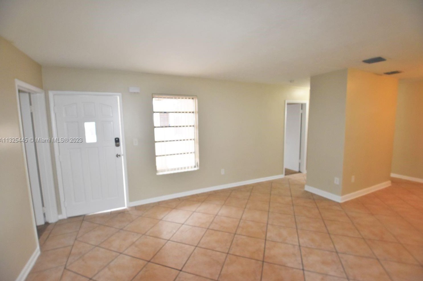 18014 Nw 78th Pl, Hialeah, FL 33015