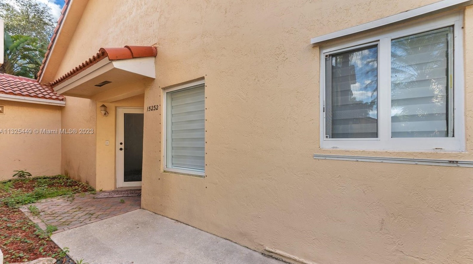 15232 111th St, Miami, FL 33196-4522