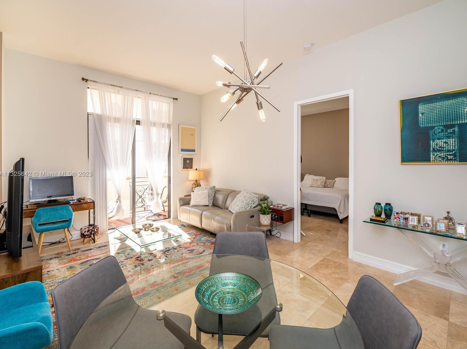 1805 Ponce De Leon Blvd Apt 718, Miami, FL 33134
