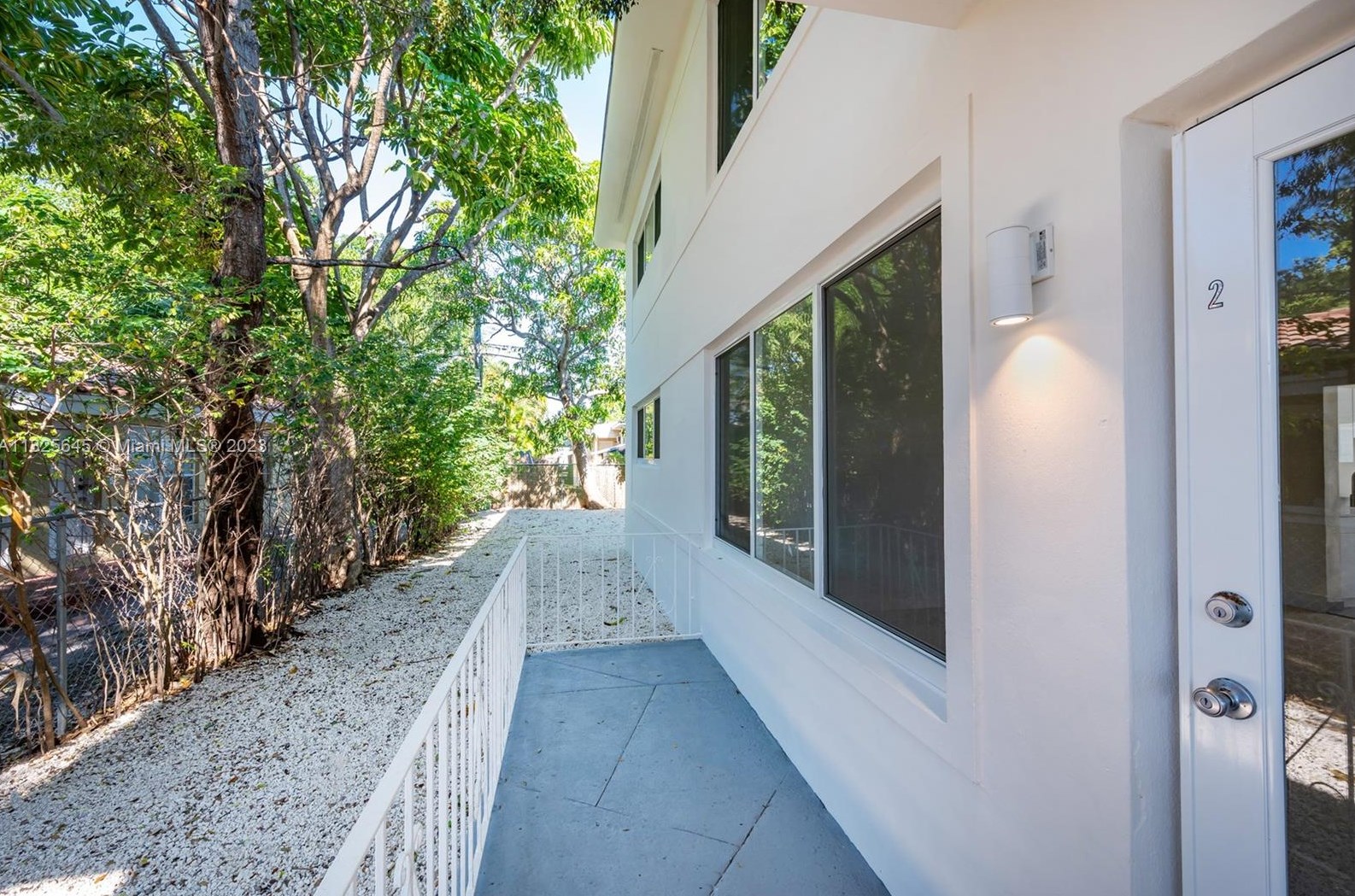 835 80th St #2, Miami, FL 33141