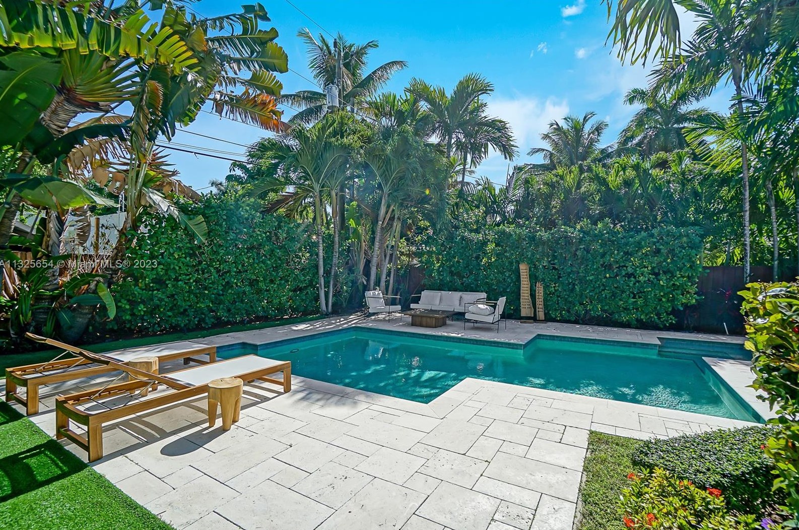 4531 Post Ave, Miami, FL 33140-3035