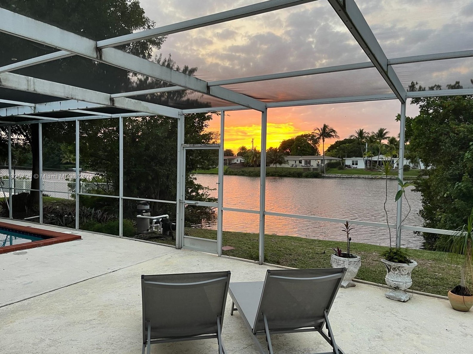 19410 23rd Ave, Miami, FL 33056-2639