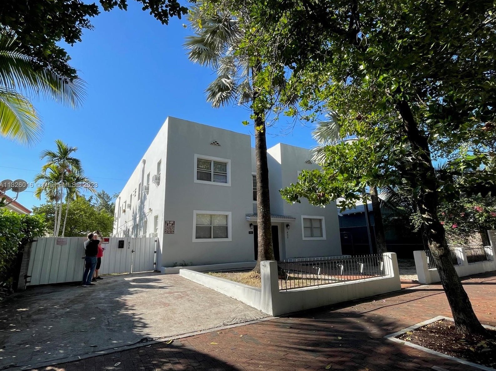 852 Sw 13th Ave #1, Miami, FL 33135