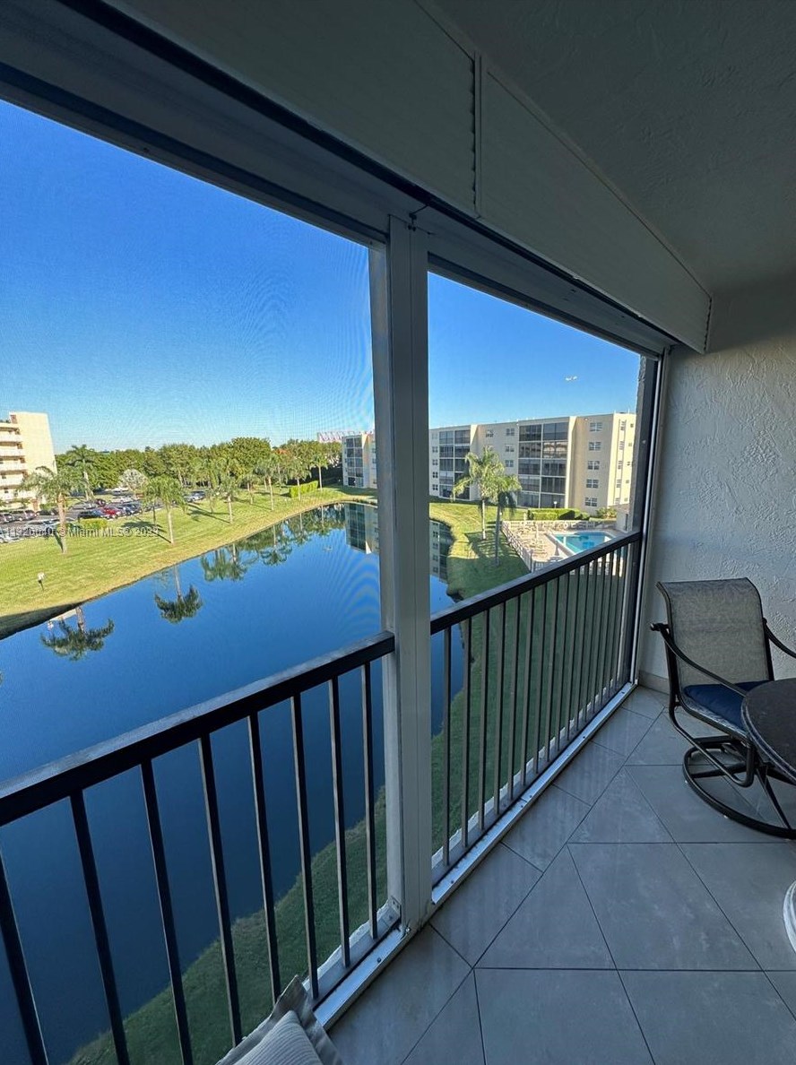190 Se 5th Ave #405, Dania Beach, FL 33004