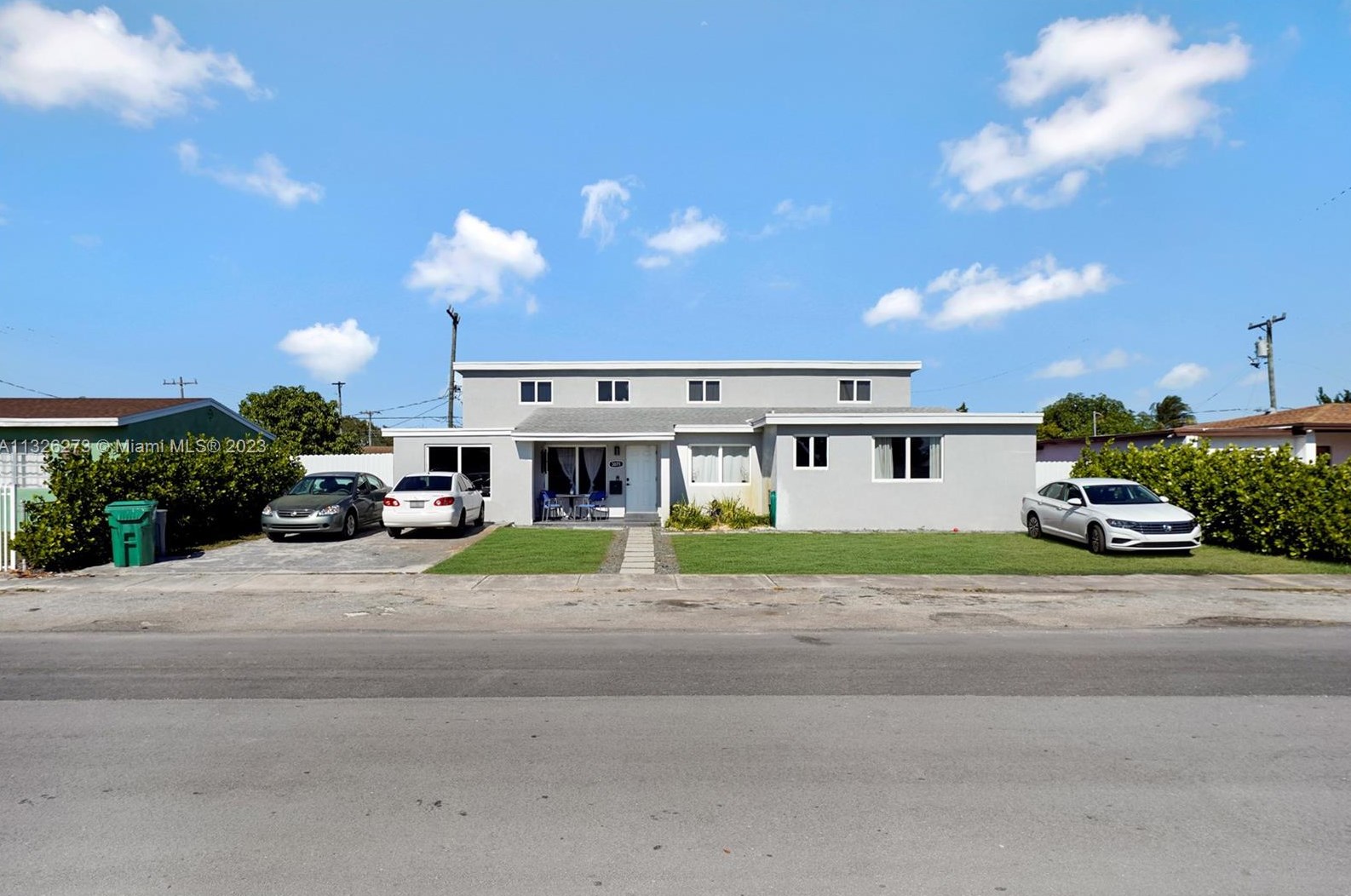 3071 186th Ter, Miami FL  33056-3012 exterior