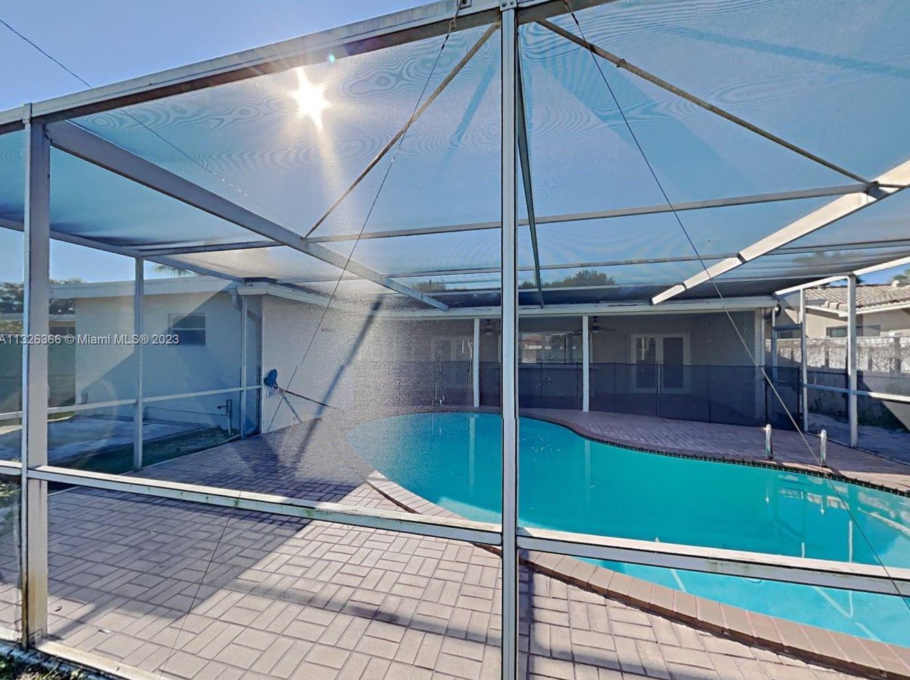 4825 Washington St, Hollywood, FL 33021