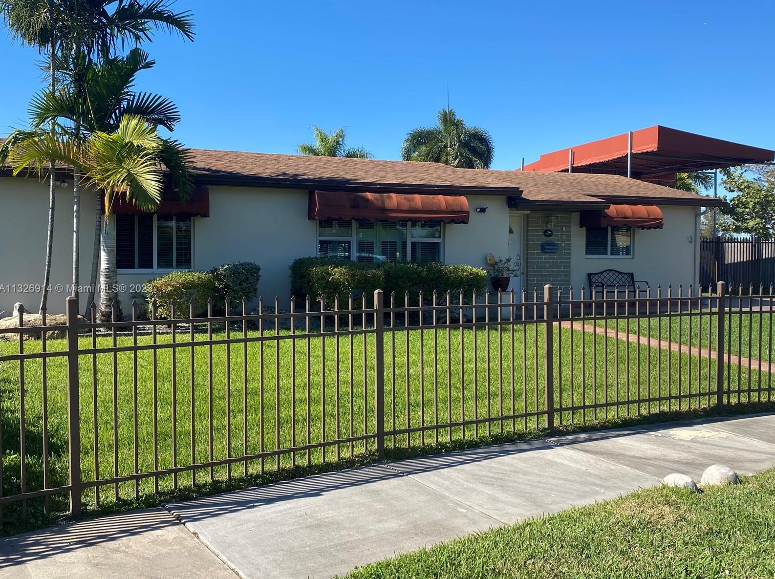 1130 97th Ct, Miami FL  33174-2963 exterior