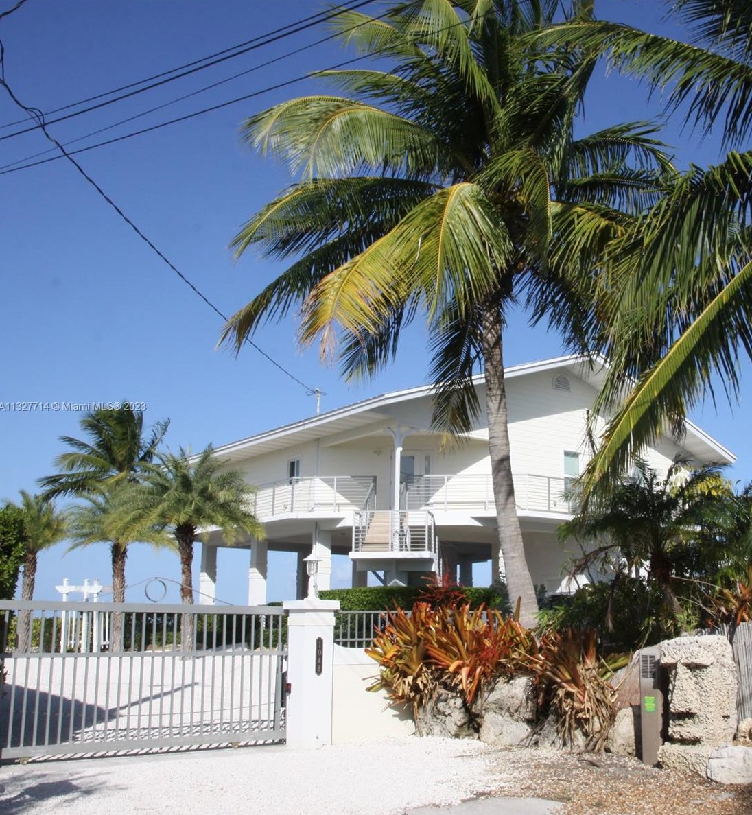 1048 Adams Dr, Key Largo, FL 33037