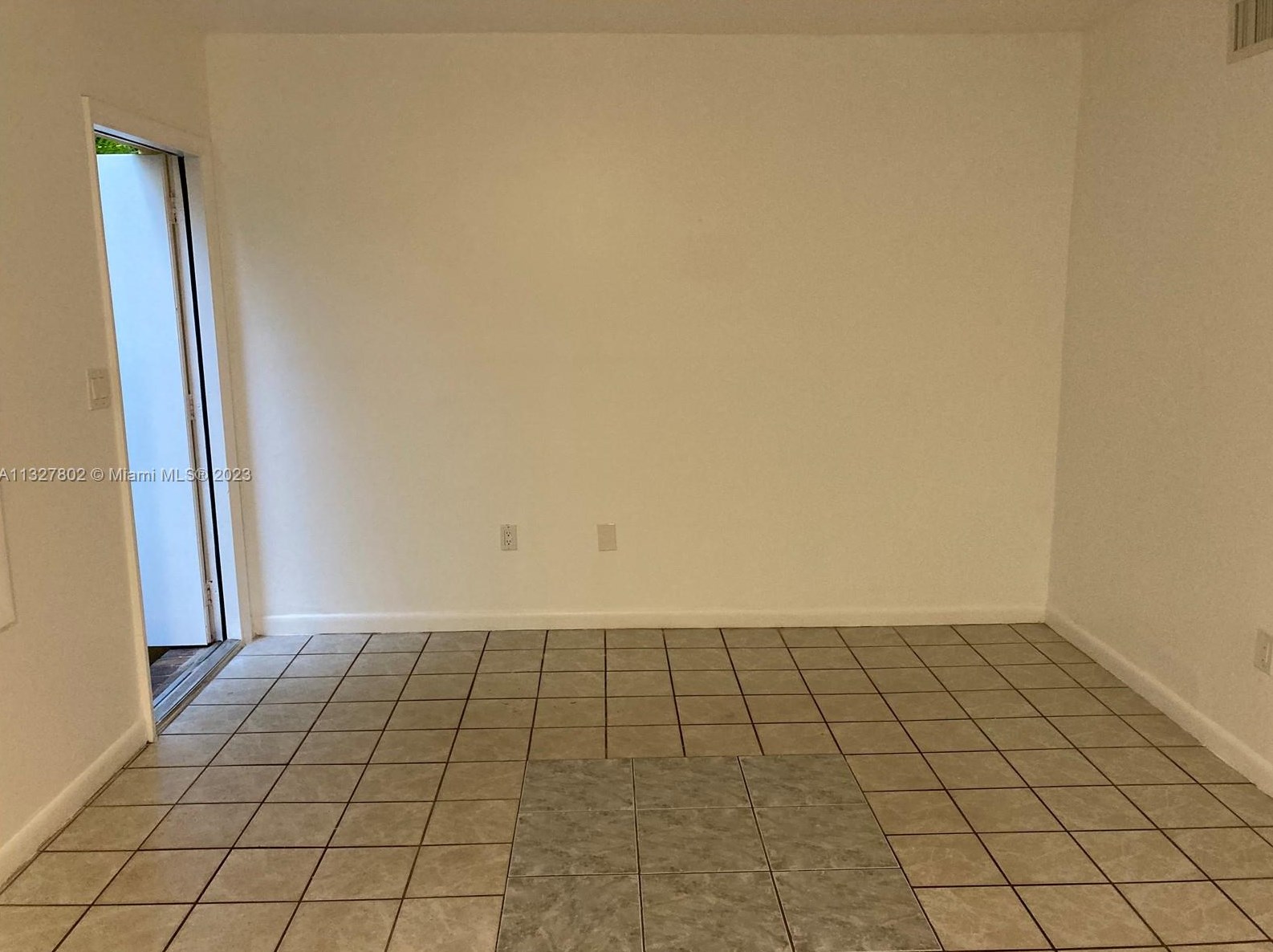 3445 Franklin Ave #d, Miami, FL 33133