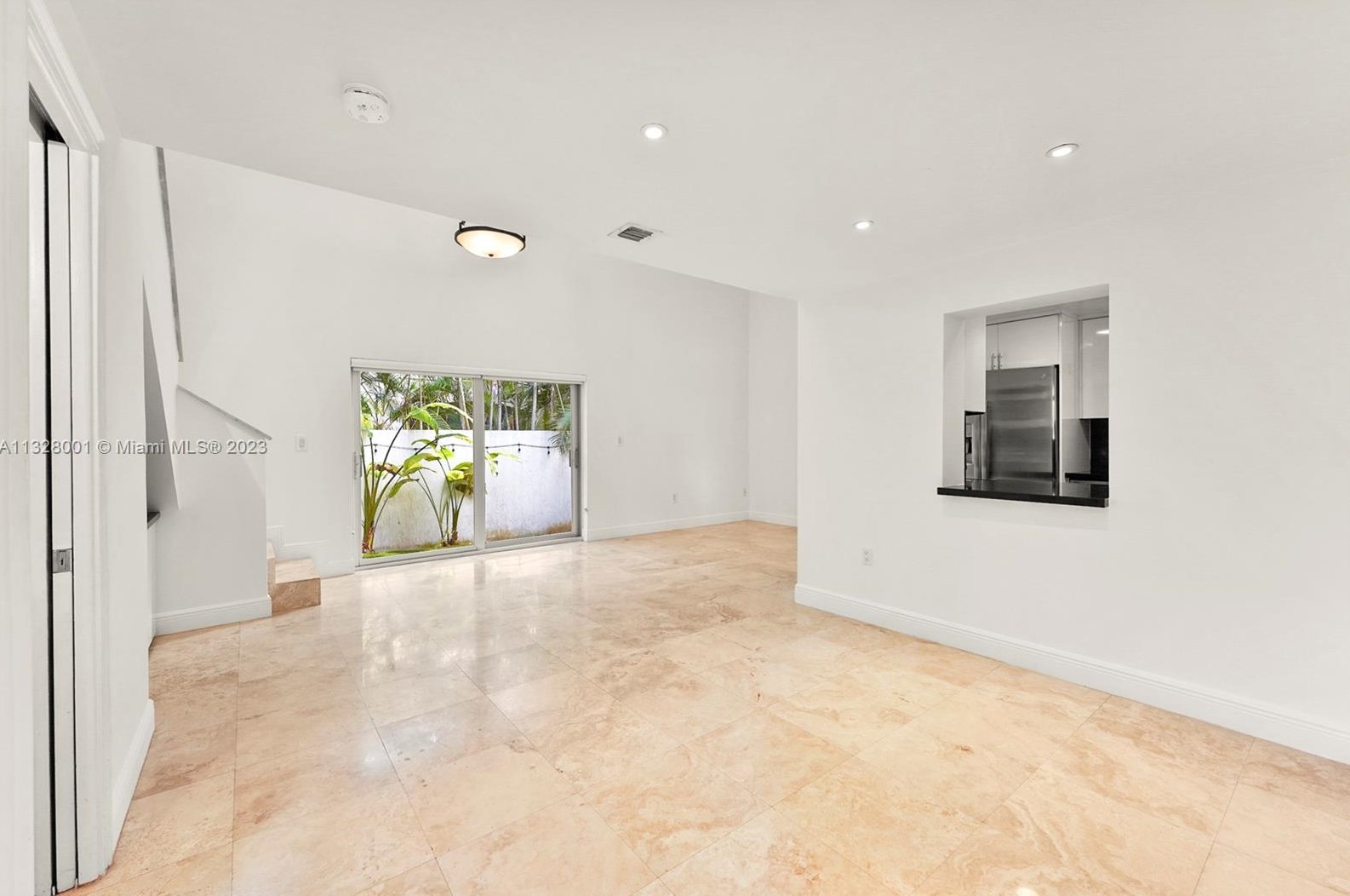 3062 Shipping Ave # 3062, Miami, FL