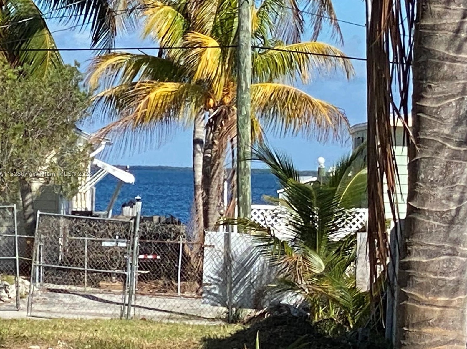 759 Michael Dr, Key Largo, FL 33037