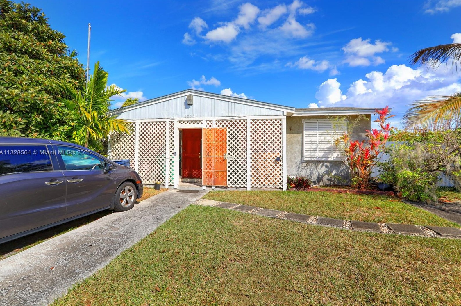 20531 116th Rd, Miami, FL 33189-1035