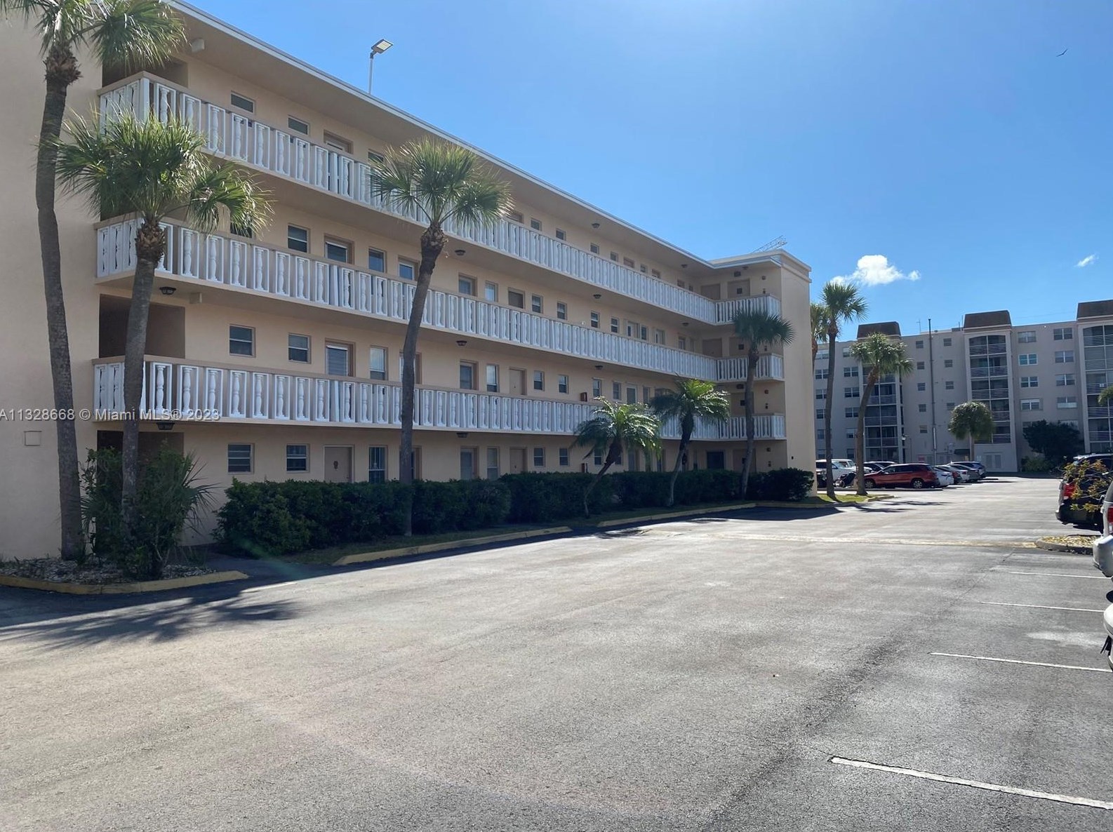 505 E Dania Beach Blvd #4-3f, Dania Beach, FL 33004