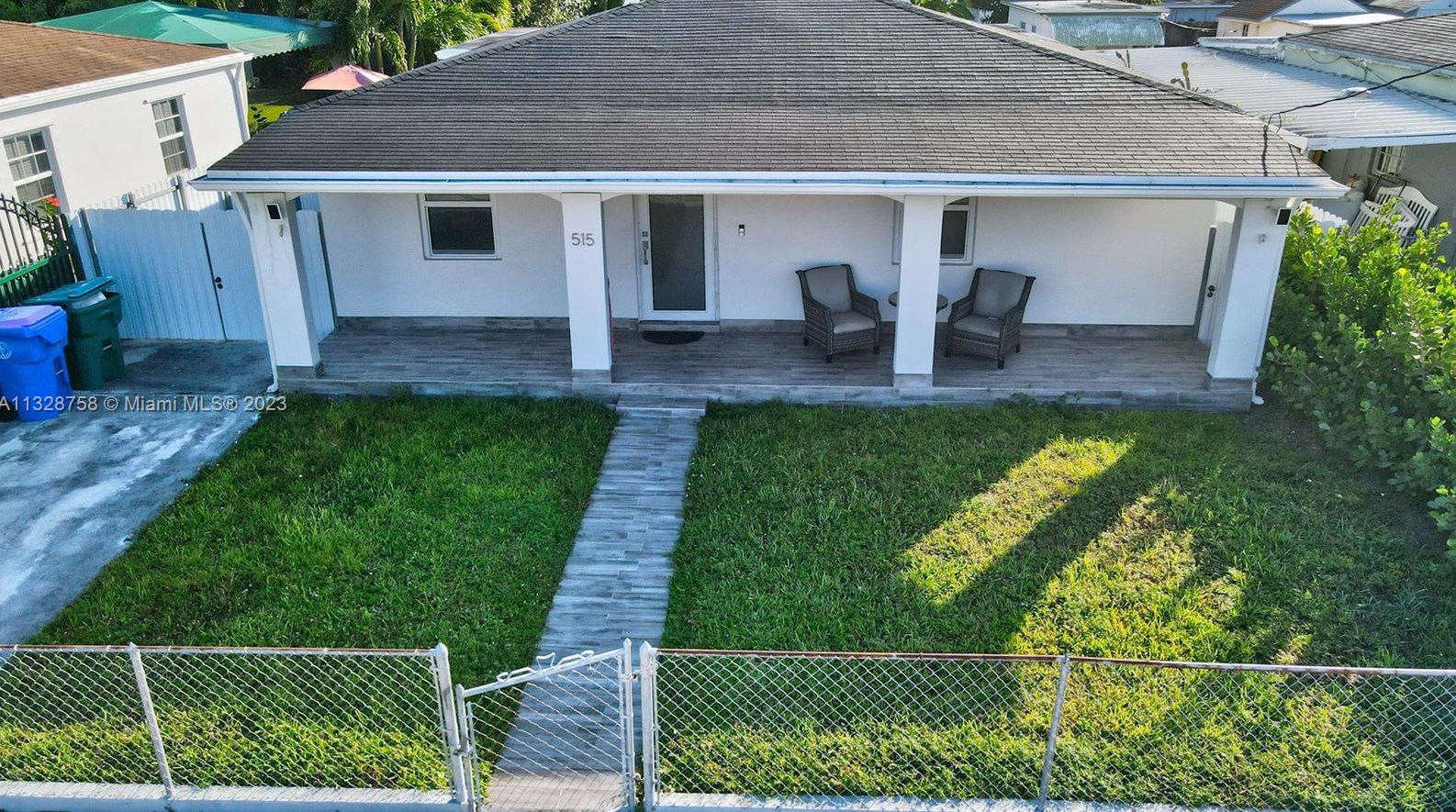 515 66th Ave, Miami FL  33144-3750 exterior