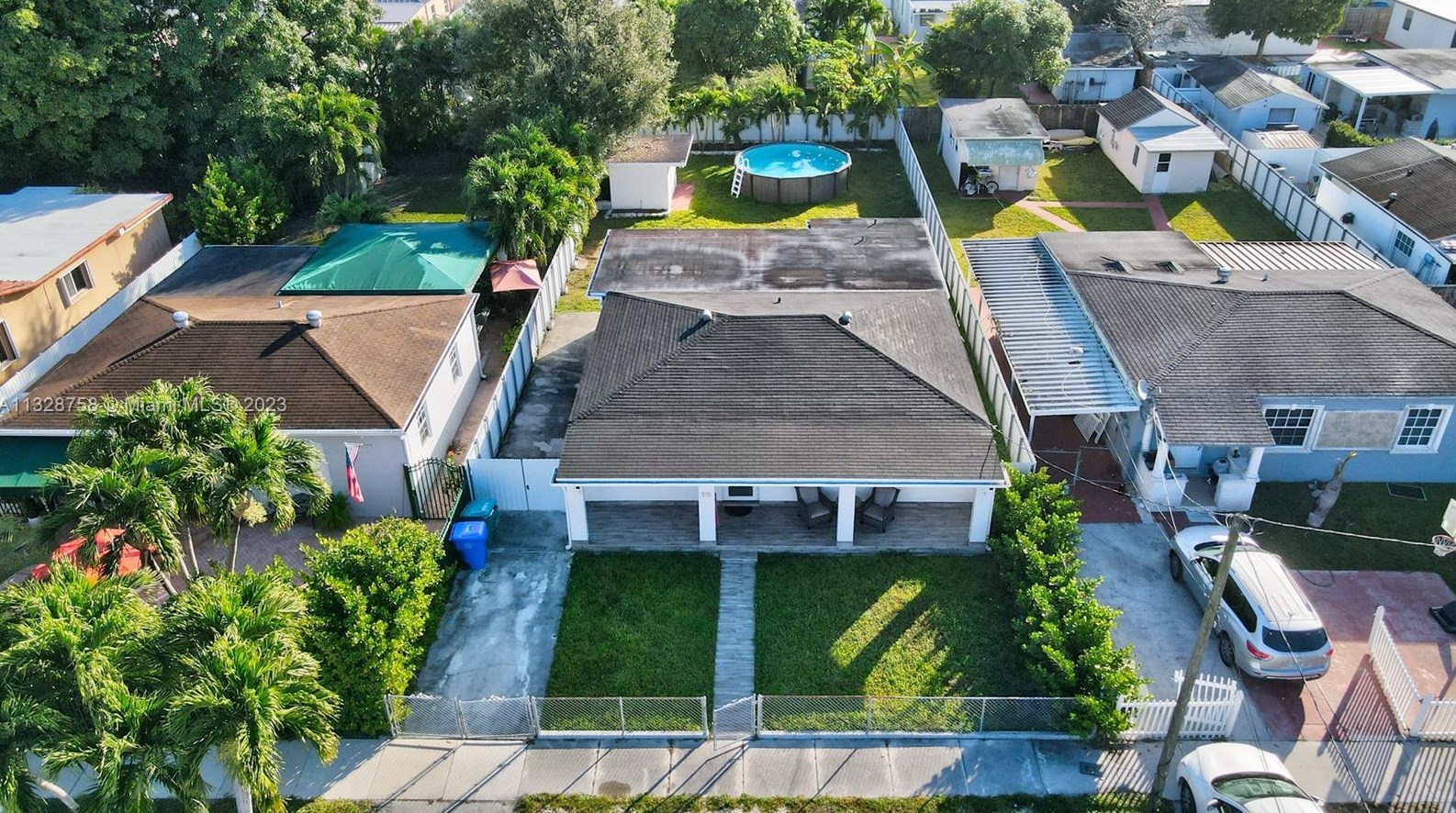 515 66th Ave, Miami FL  33144-3750 exterior