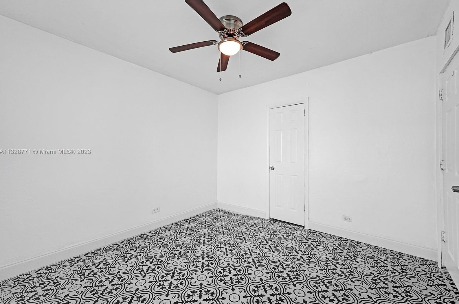 1750 Normandy Dr #2, Miami, FL 33141