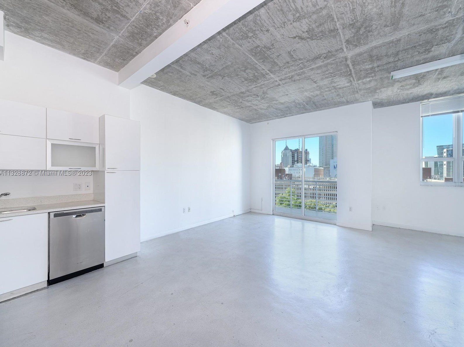234 Ne 3rd St #805, Miami, FL 33132