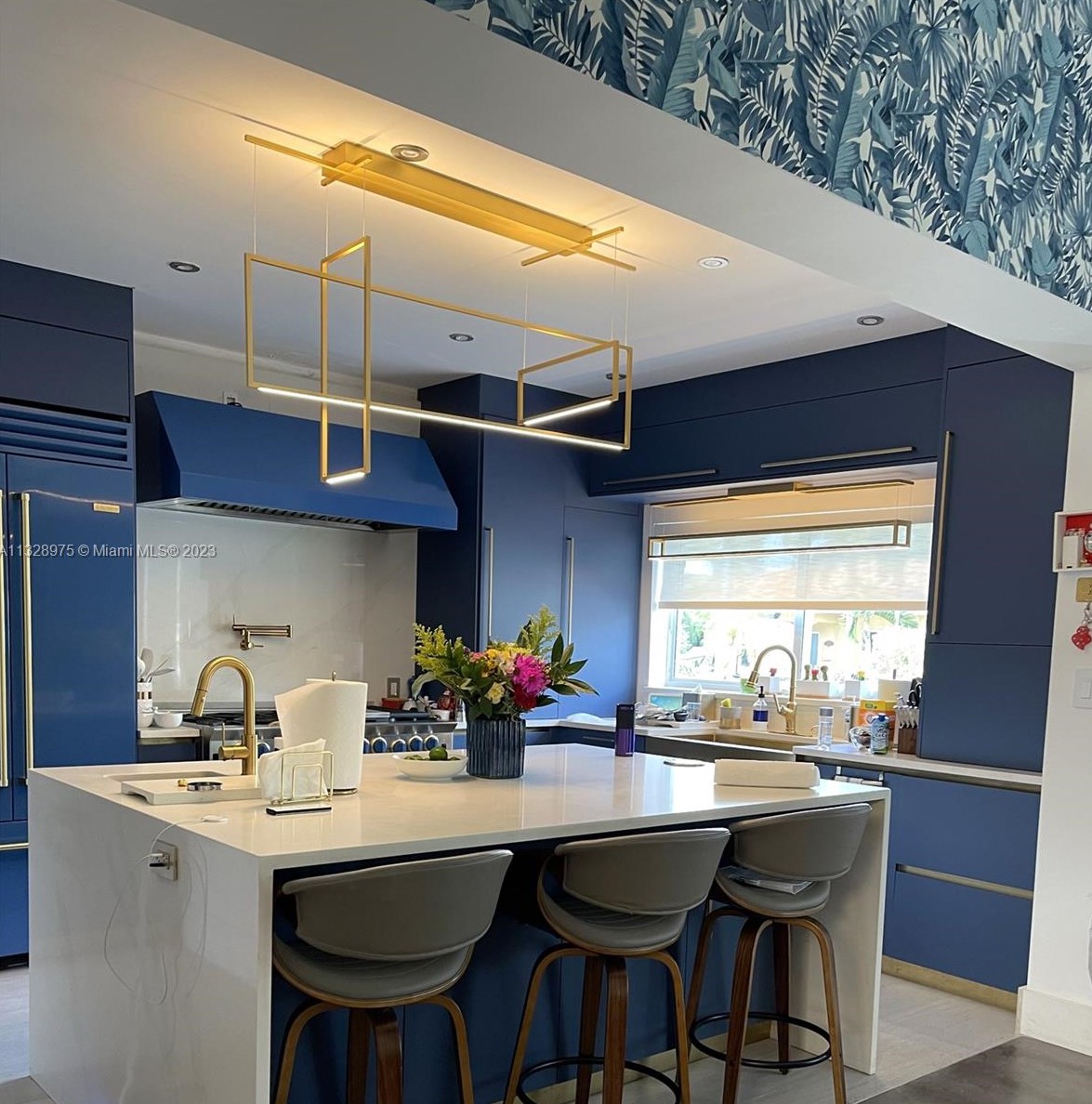 8030 Noremac Ave, Miami FL  33141-1754 exterior