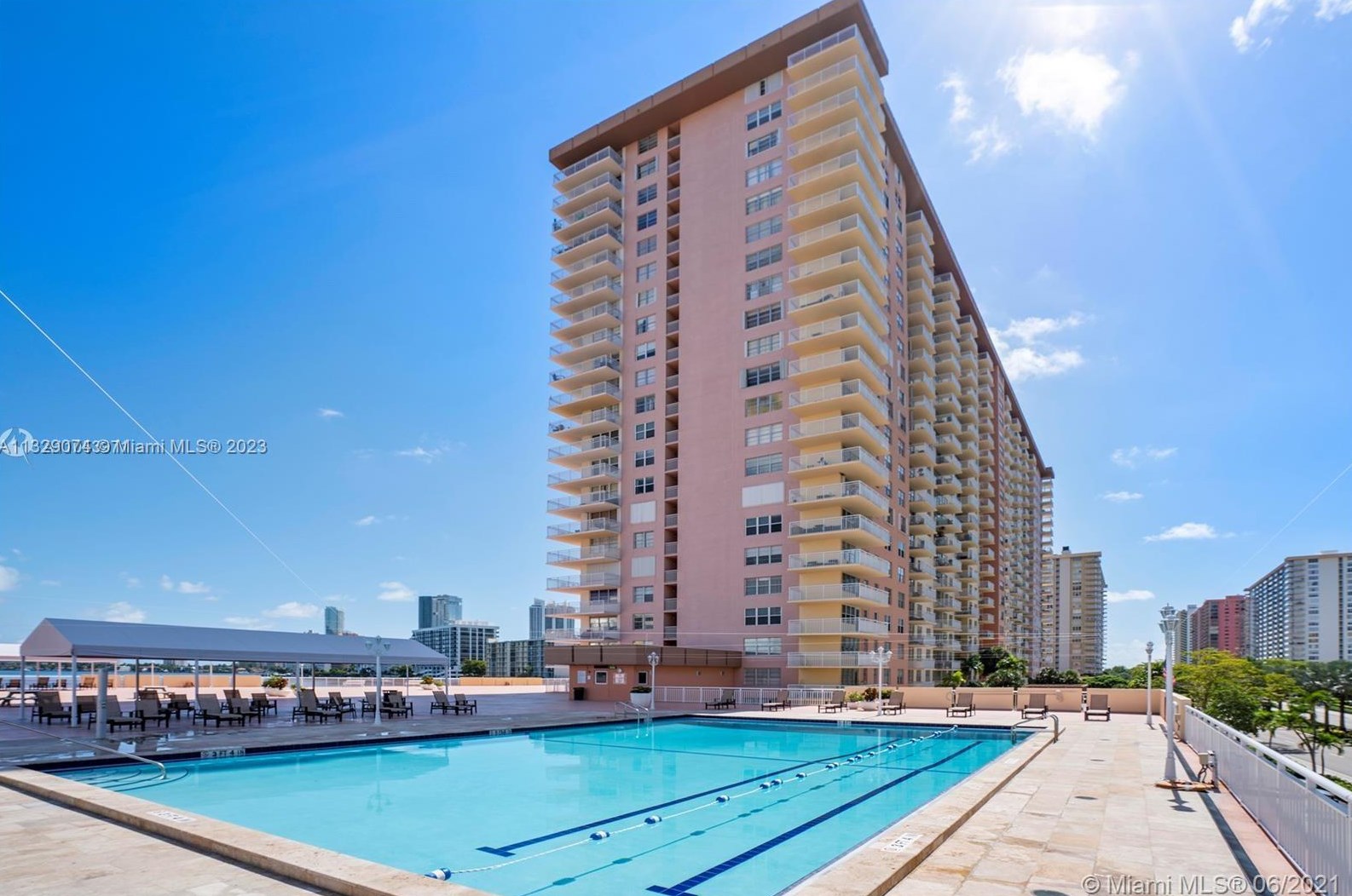 251 174th St, Miami FL  33162-1871 exterior