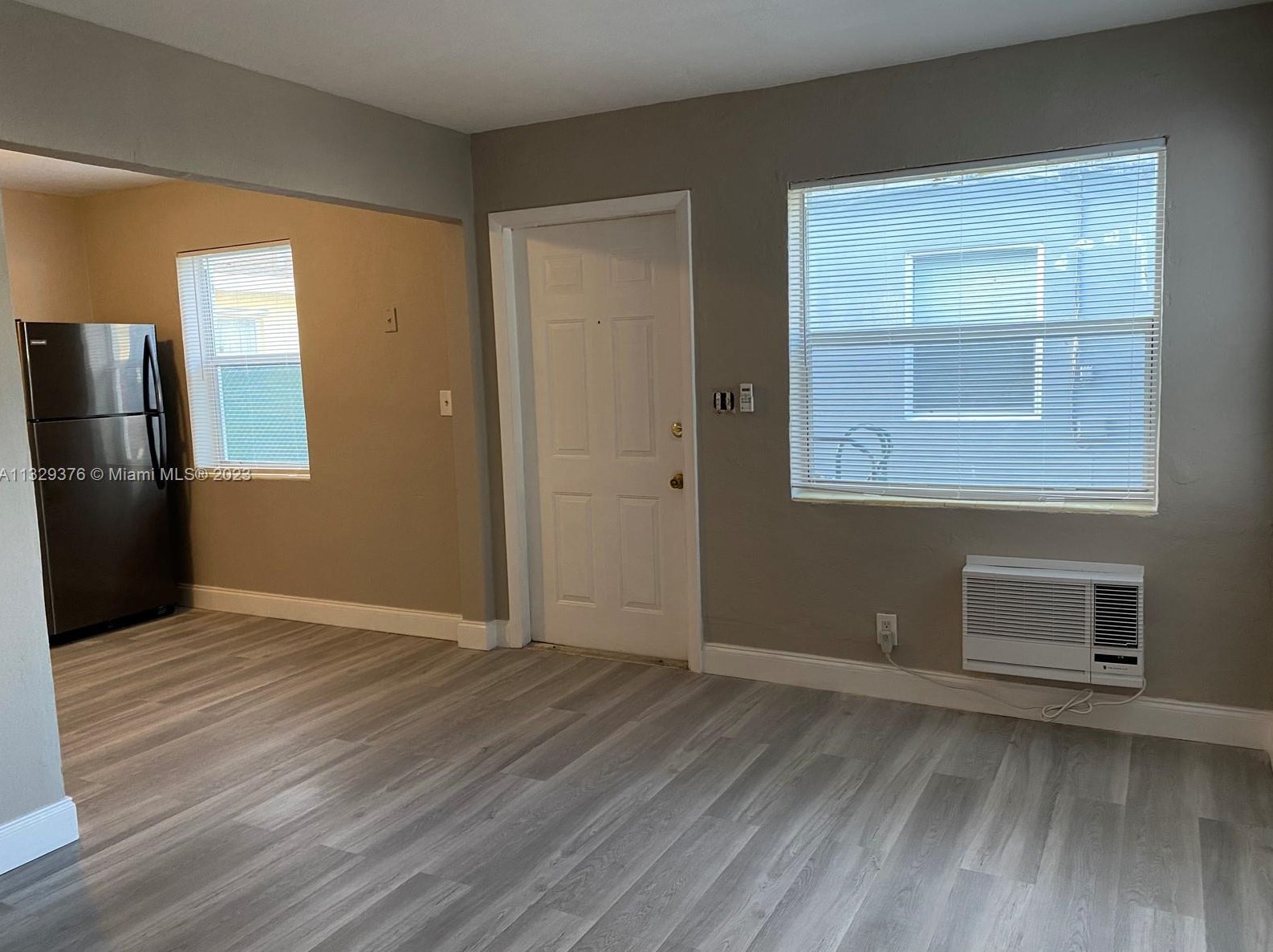 2300 Douglas St #6, Hollywood, FL 33020
