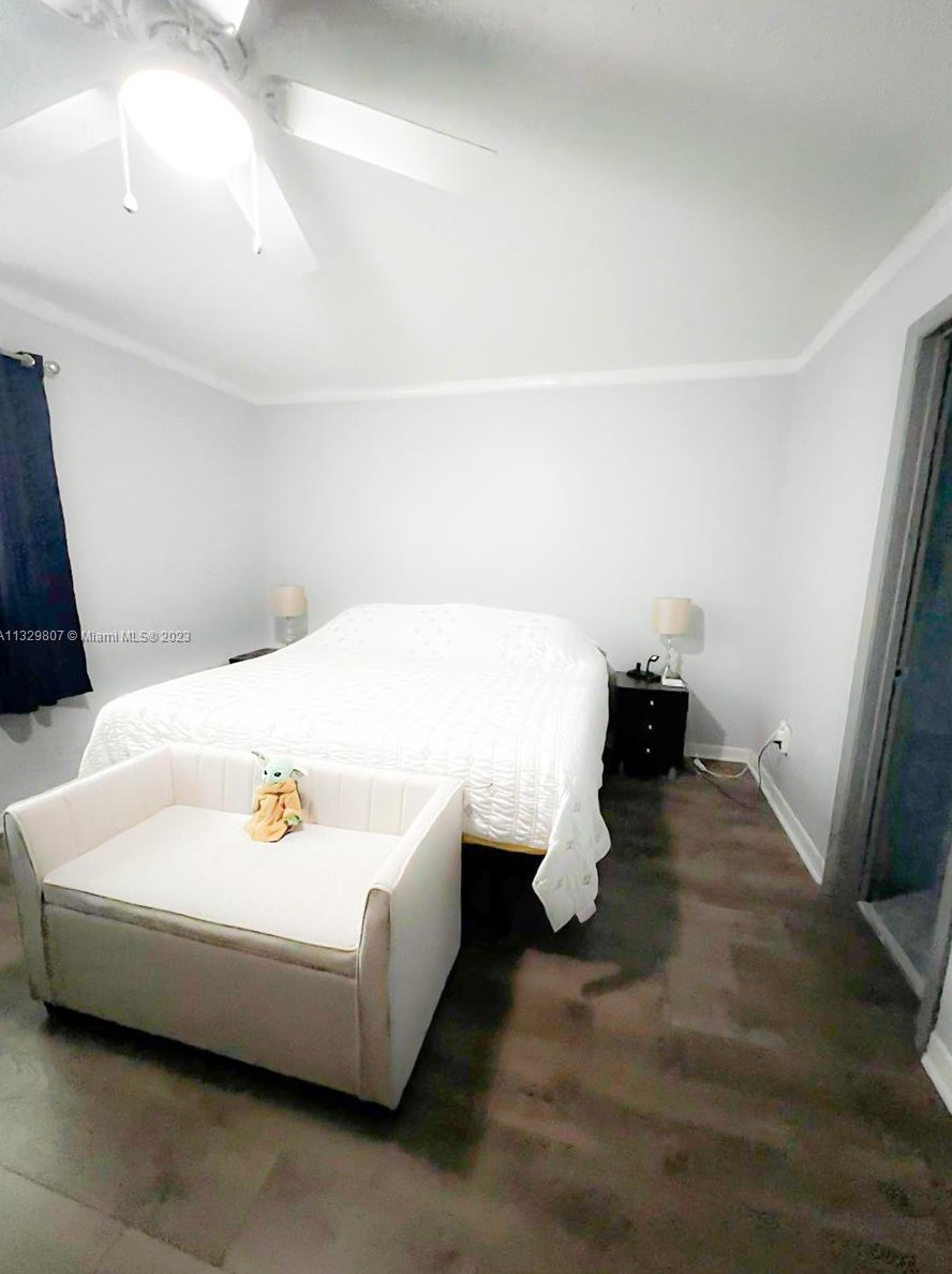 1901 96th Ave, Hollywood FL  33025-1910 exterior