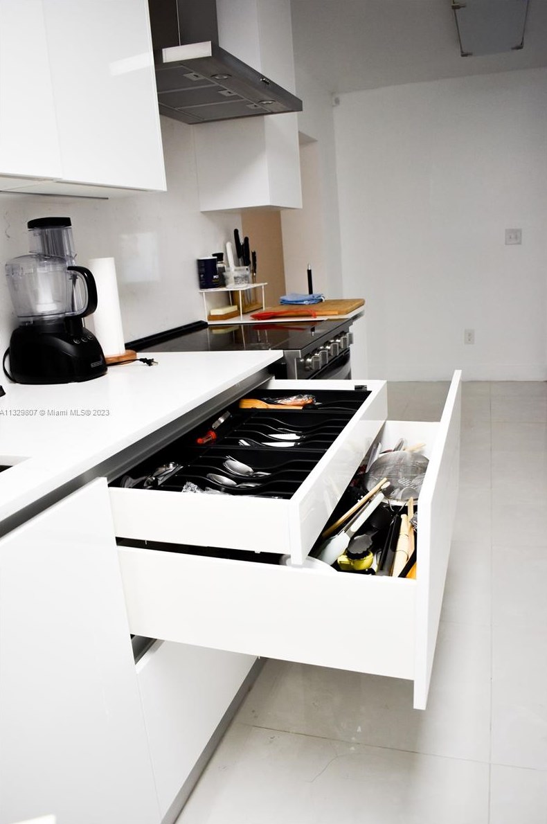 1901 96th Ave, Hollywood FL  33025-1910 exterior