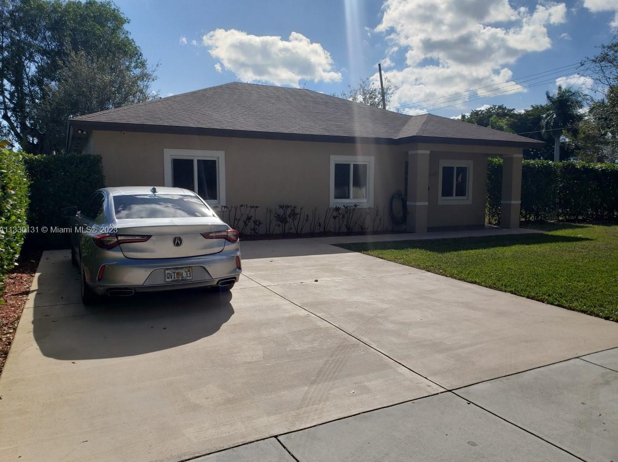 11620 Sw 136th St, Miami, FL 33176