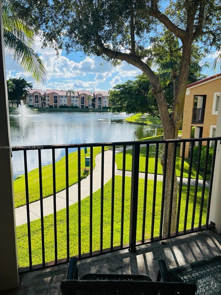 2031 Renaissance Blvd Apt 208, Hollywood, FL 33025