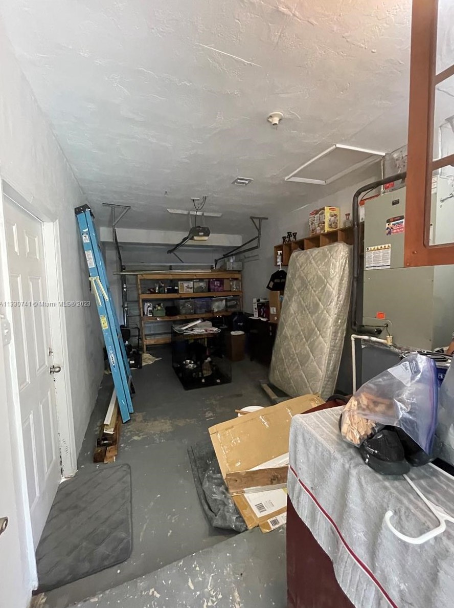 7840 Ramona St, Hollywood FL 33023-2460 exterior