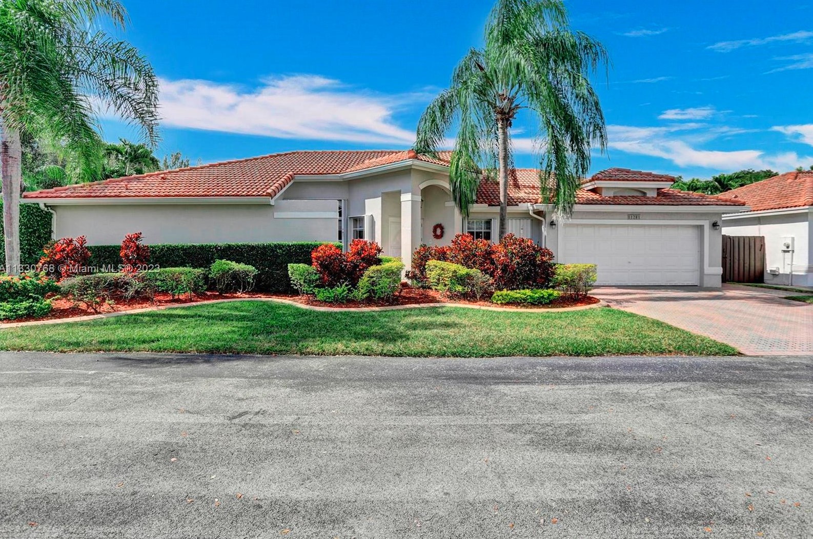 11281 59th Ter, Miami, FL 33178-2837